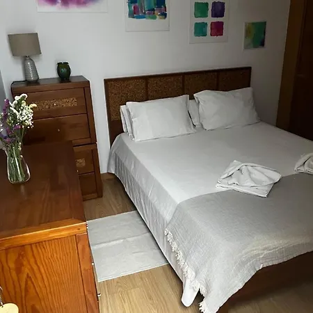 Cellars Center House 펜션